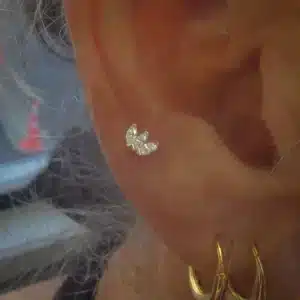 14KT Yellow Gold & Clear Cubic Zirconia Marquise Threadless Labret in Lower Lobe Piercing.