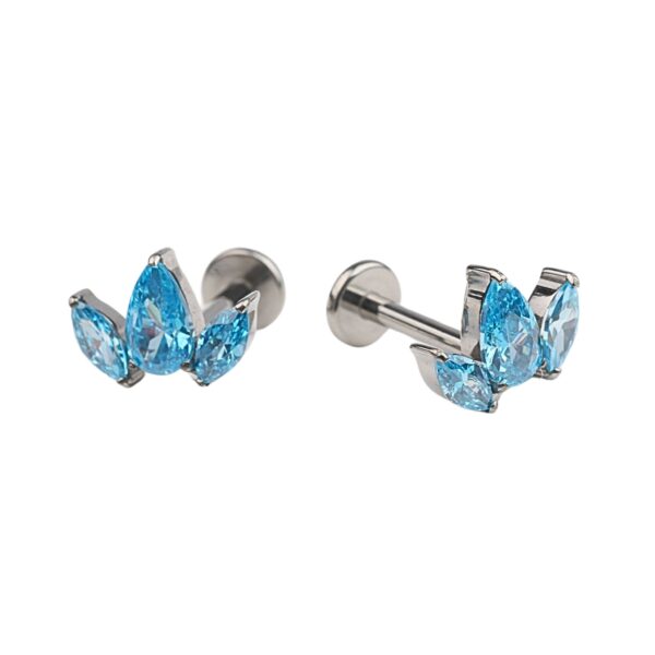 Aqua Crown Titanium Labret - Image 5